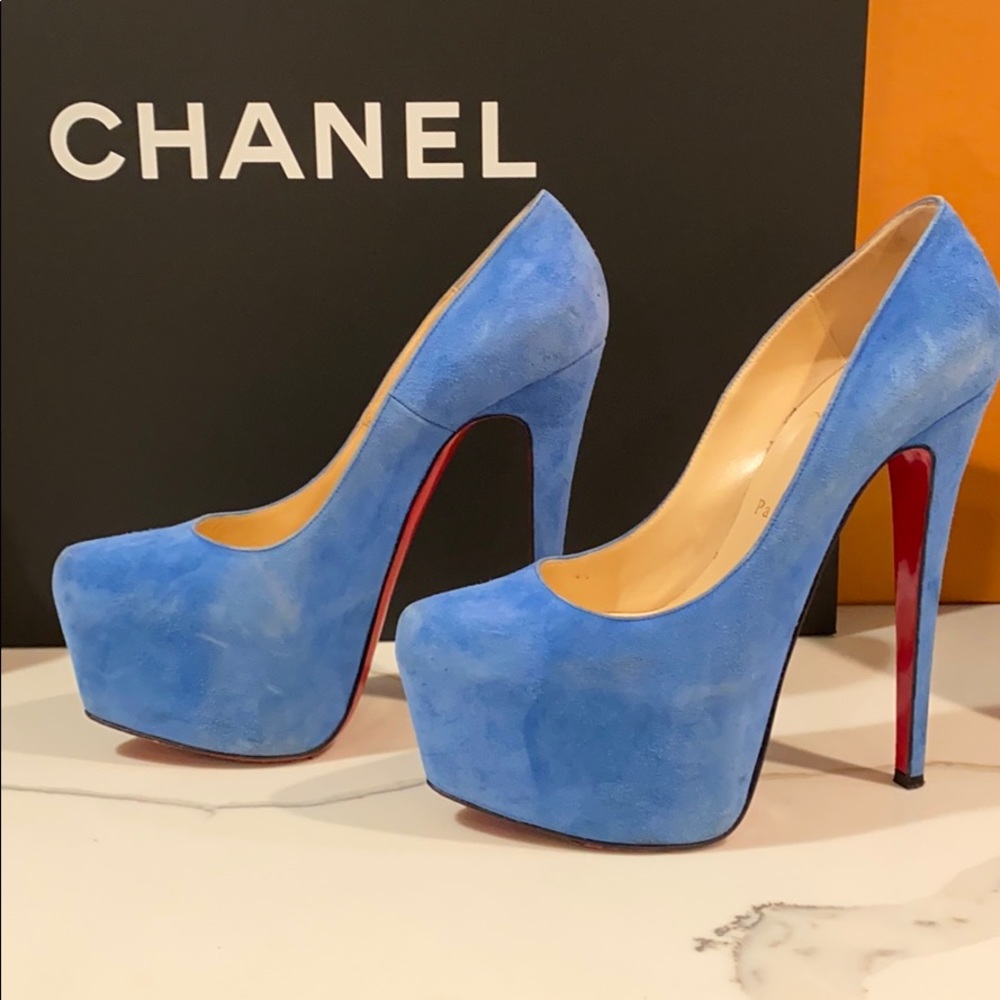 Christian Louboutin size 38 1/2